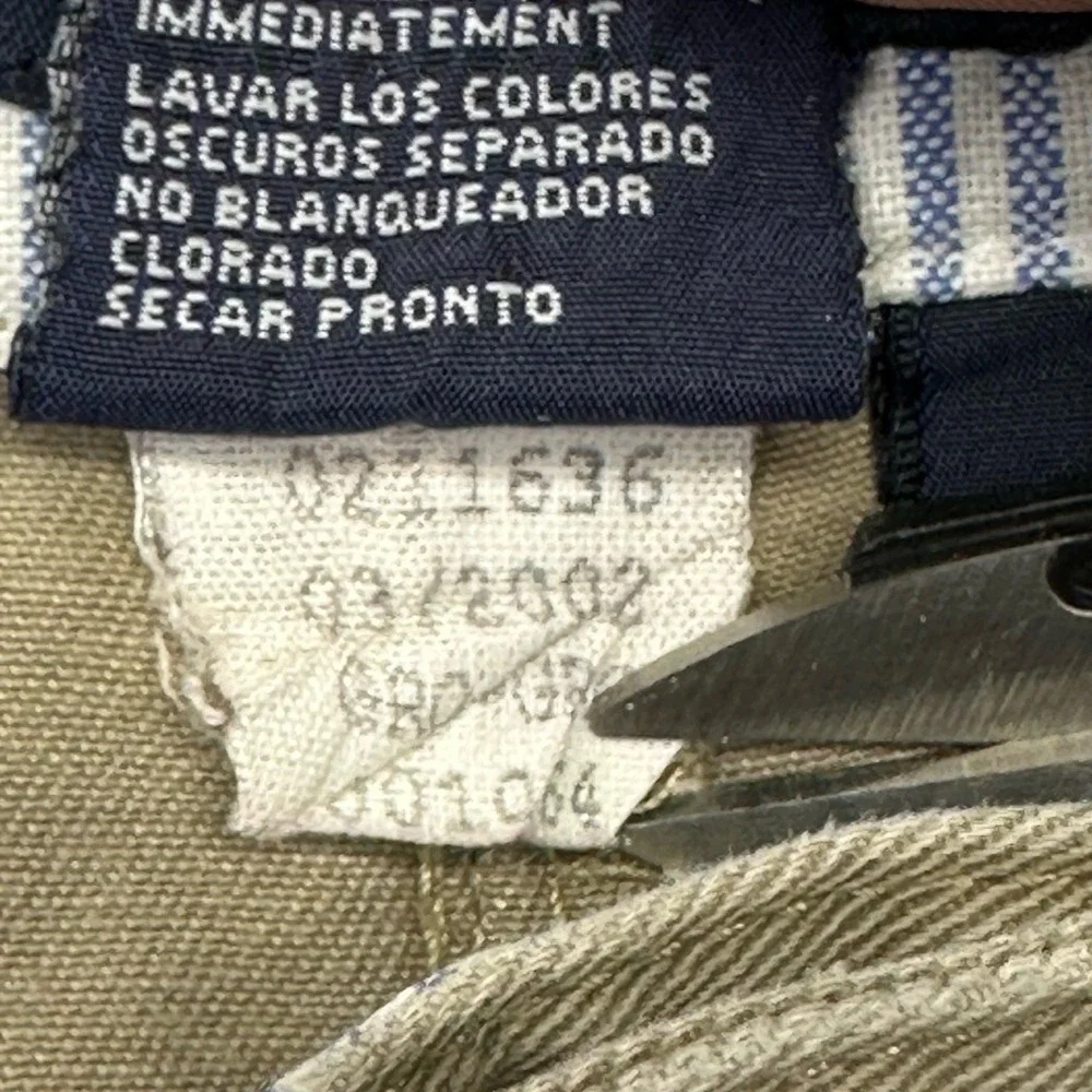 Tommy Hilfiger Vintage Mens Size 40 Style‎ 1636 Pleated Khaki Shorts